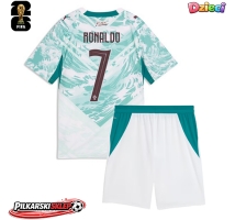Portugalia Cristiano Ronaldo #7 Koszulka Wyjazdowa dzieci MŚ 2026 Krótki Rękaw (+ krótkie spodenki)